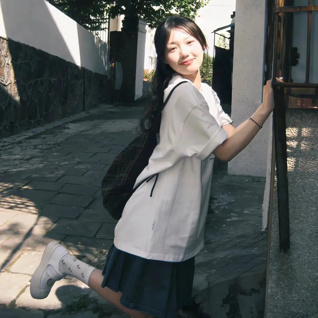 看不见的月亮